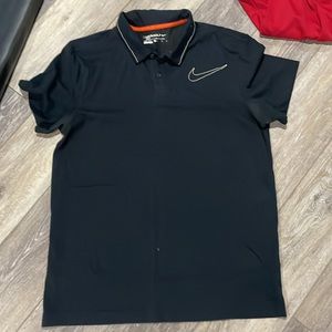 Men’s Nike polo